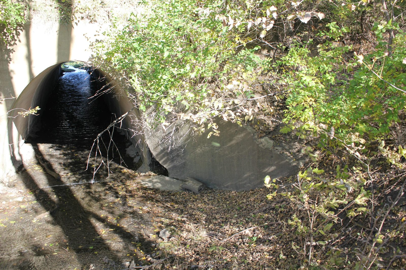 Southeast wing wall
